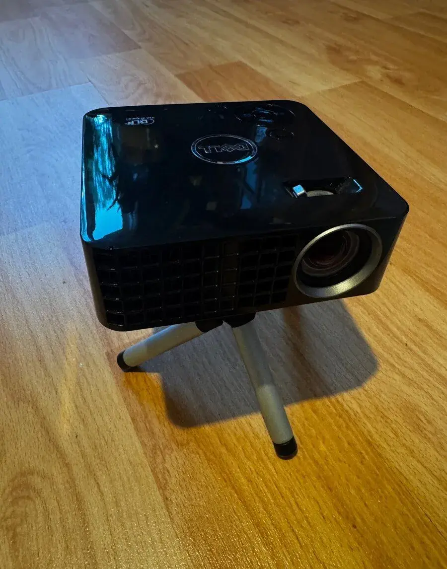 LED Videoprojektor Dell M115HD