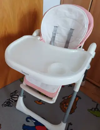 Jídelní židlička Zopa Ivolia růžová