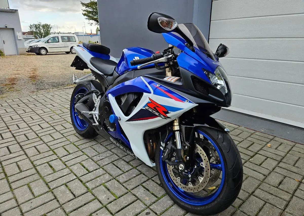 Suzuki GSX-R 600-13055Km