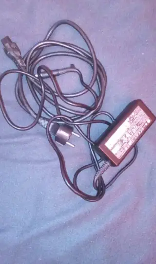 Adaptéry pro notebooky