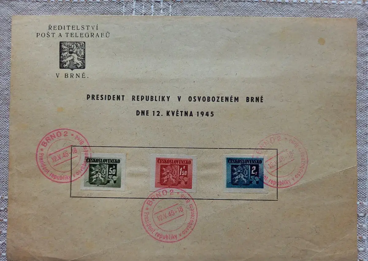 Pamětní list se známkami z roku 1945