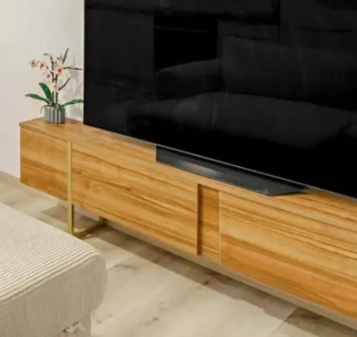 TV stolek