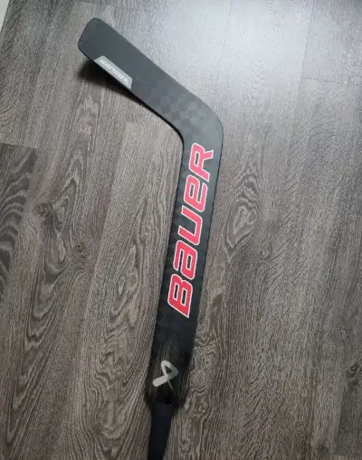 Novou brankářskou hokejku Bauer vapor hyperlite 2