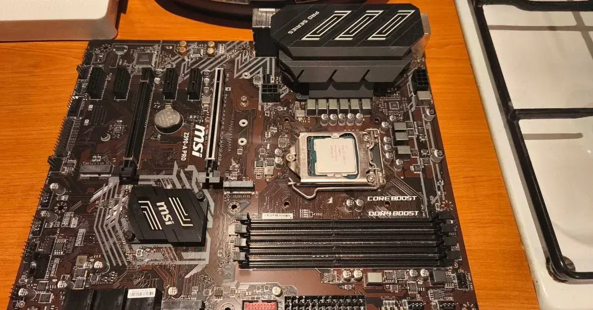 Intel I5-9600KF + MSI Z370-A PRO
