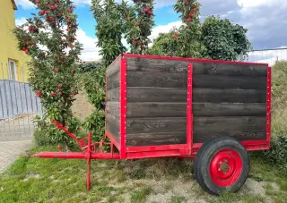 Kára za traktor vlečka