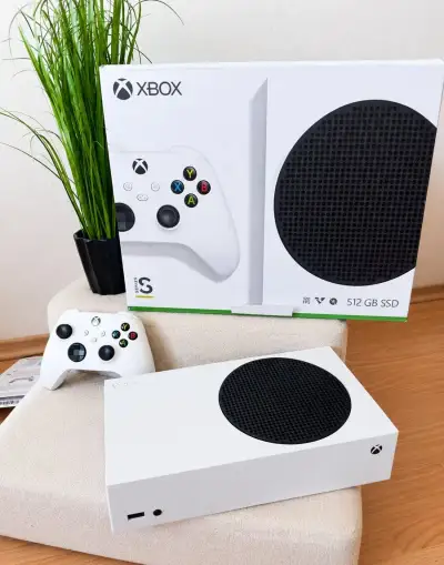 Xbox Series S 512 GB – téměř jako nový + záruka