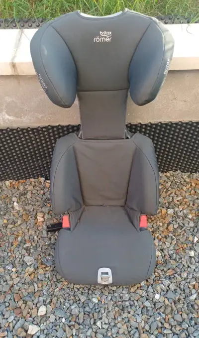 2 x autosedačka Britax