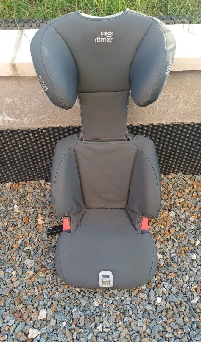 2 x autosedačka Britax