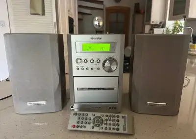 Mikrosystém Sharp XL-MP45H + origo ovladač