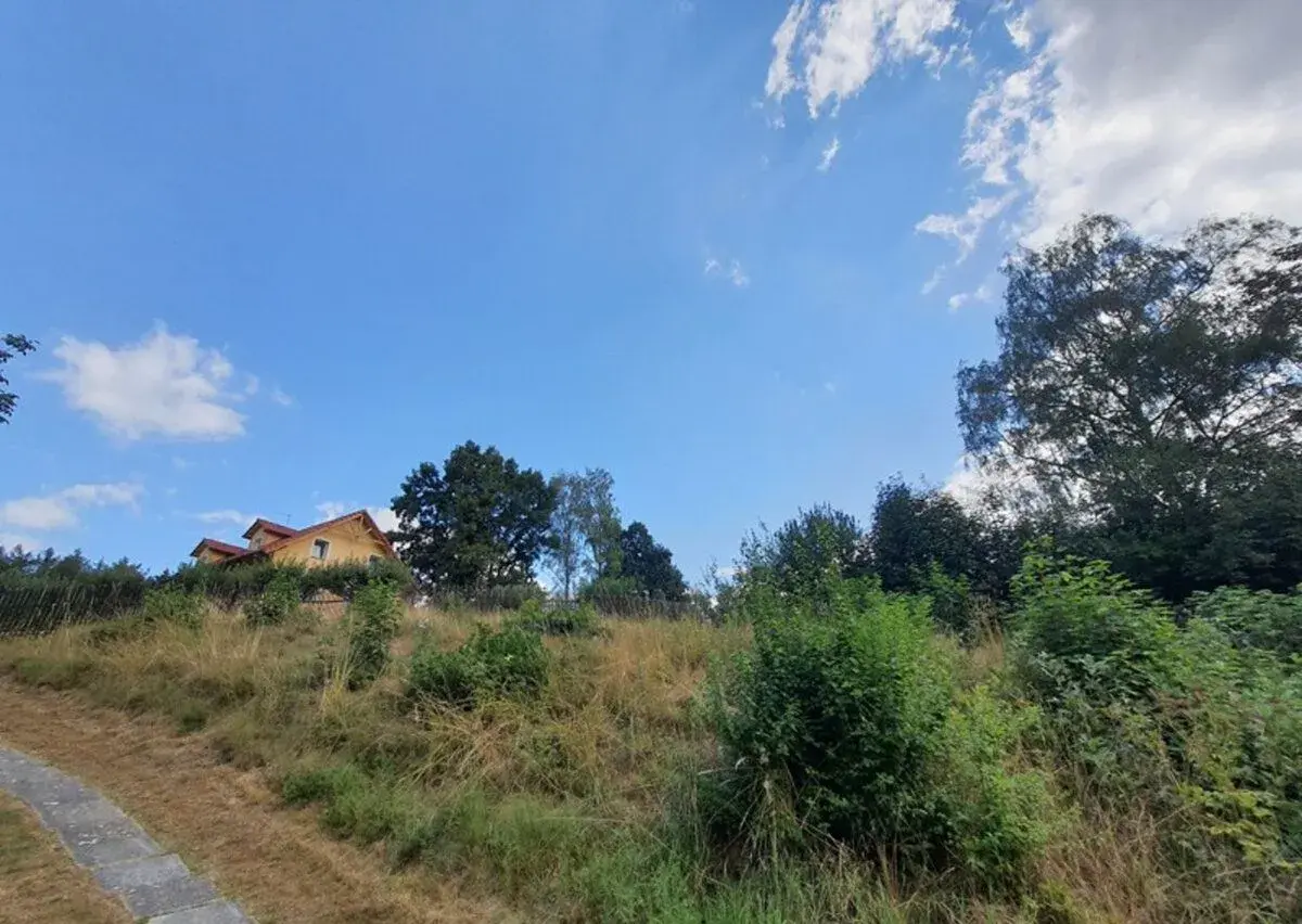 PRODEJ POZEMKU v Kamenici u Zákup,