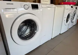 čtyřikrát AEG automatická pračka