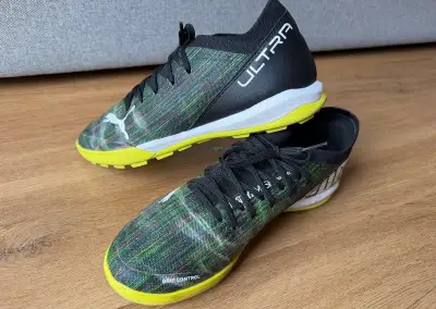 Pánské fotbalové turfy Puma vel. 42