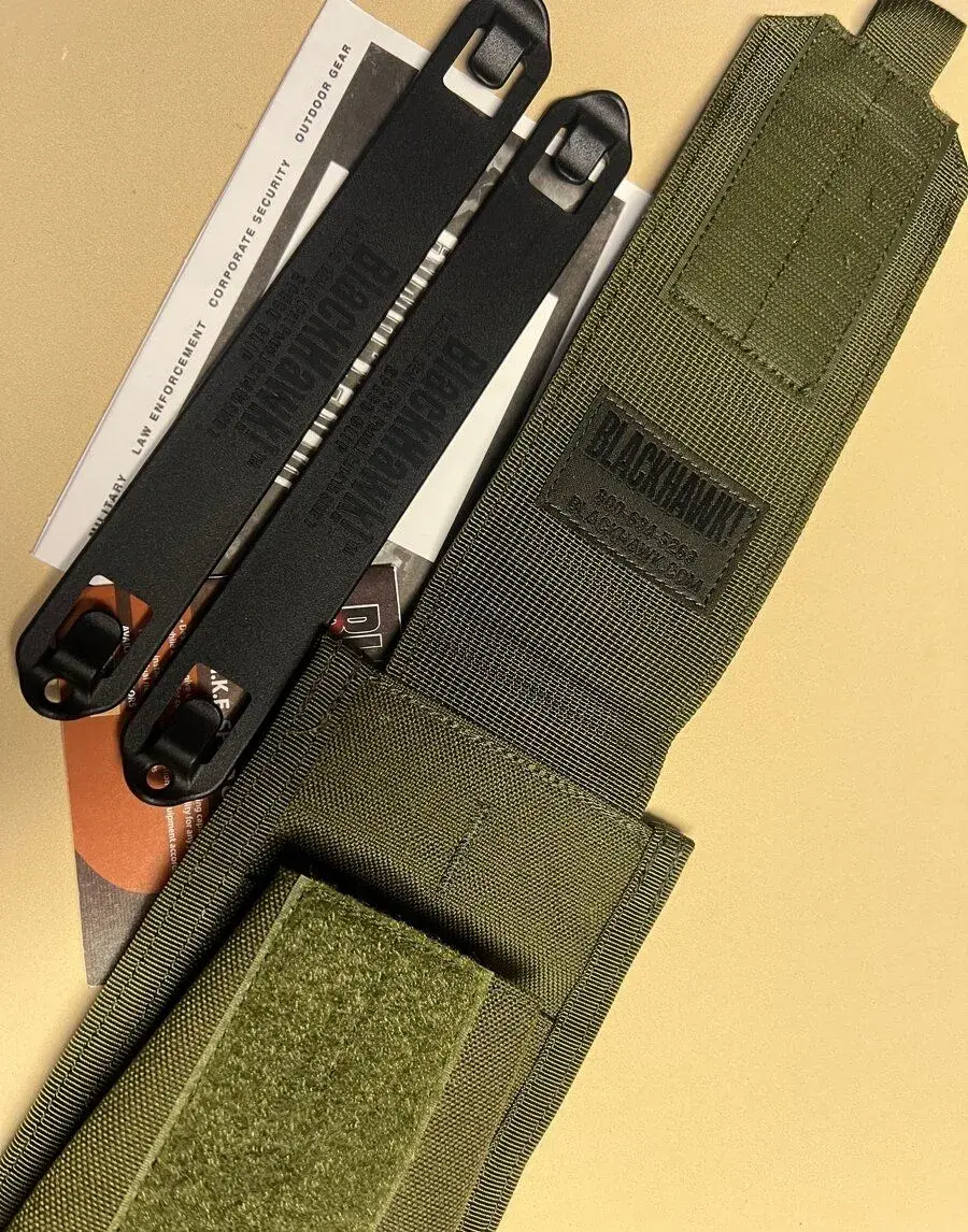 POUZDRO NA ZÁSOBNÍKY BLACKHAWK STRIKE M4/M16/AK - zelené