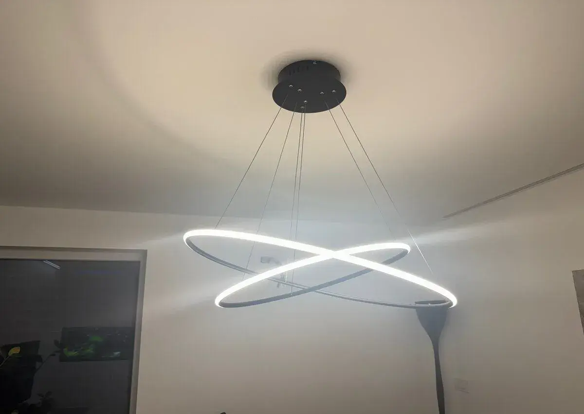 LED lustr/svetlo