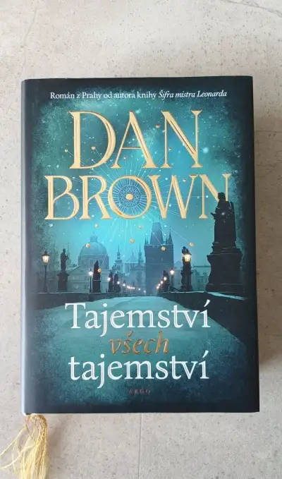 Dan Brown: Tajemství všech Tajemství, Anatomie lži