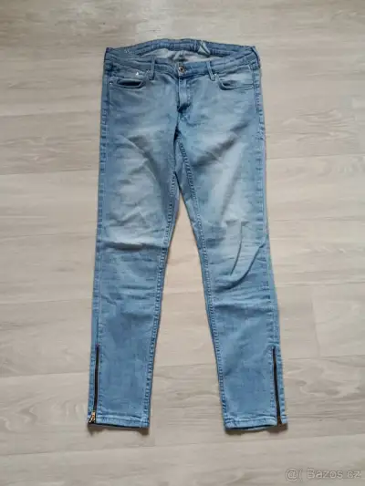 Džíny se zipy