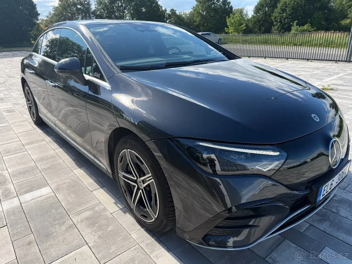 Mercedes-Benz EQE – 2022, 600 km