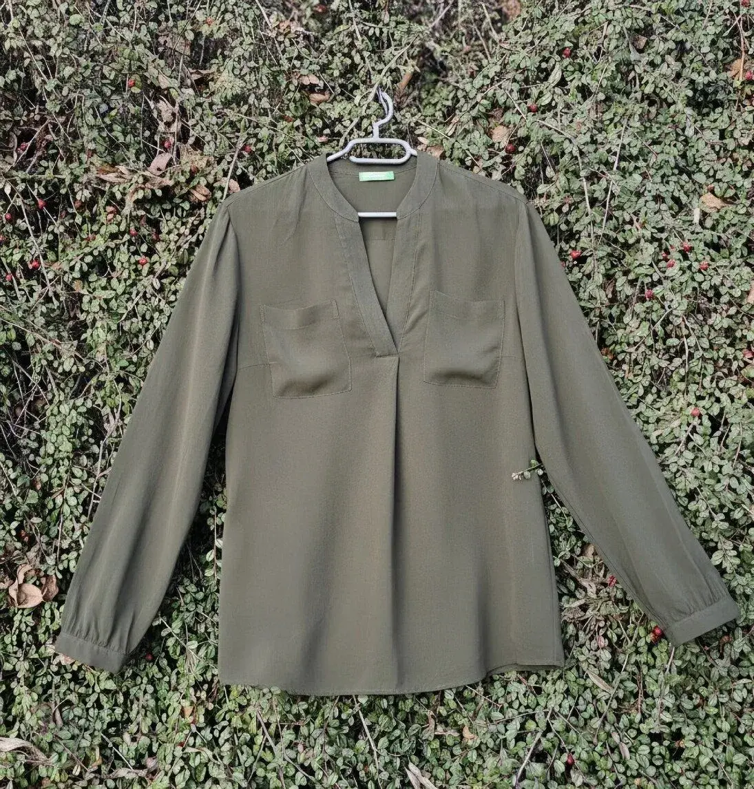 Lehká khaki halenka UC of Benetton velikost 36/38 -S/M