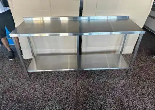 Nerezový stůl lem+police, více rozměrů