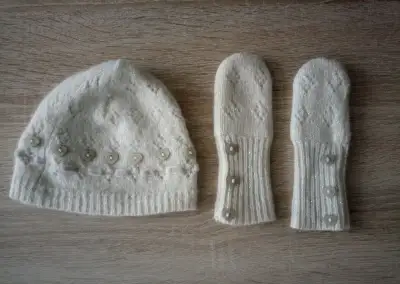 Čepice + rukavice pro holčičku vel. 56