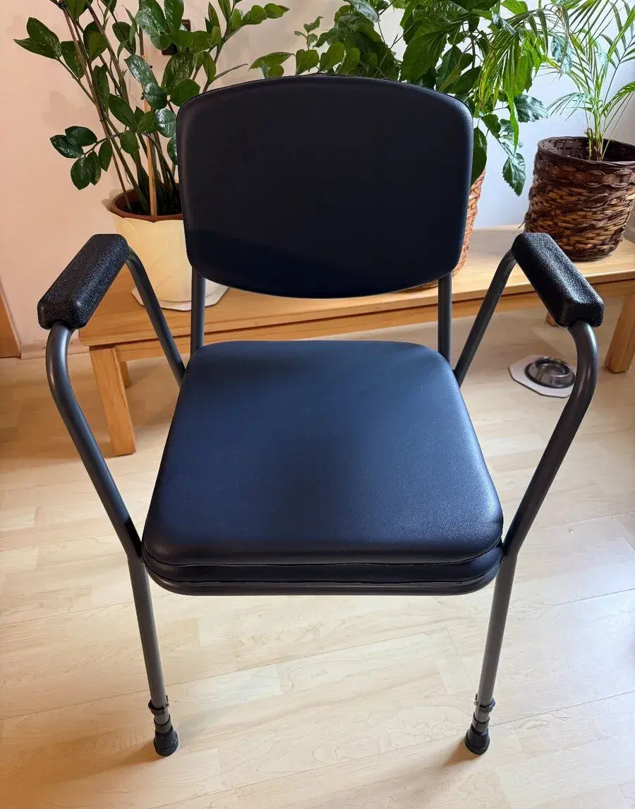 Toaletní židle, klozetové WC křeslo