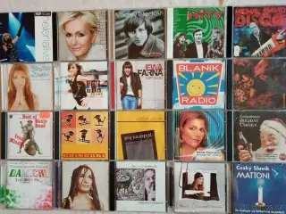 Nove foto 19.6. originál CD bez bukletu+ skrable od 19 Kc