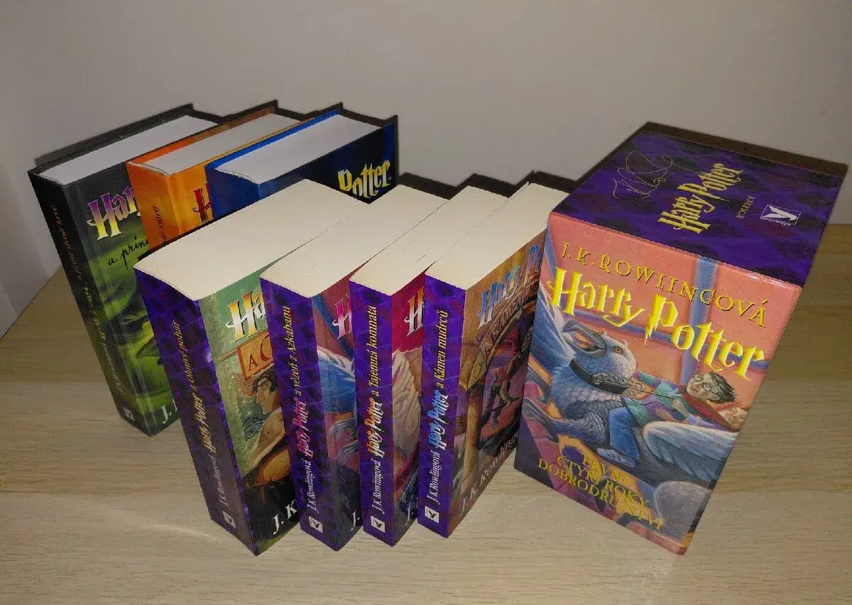 Uloženka knih Harry potter 1. vydání