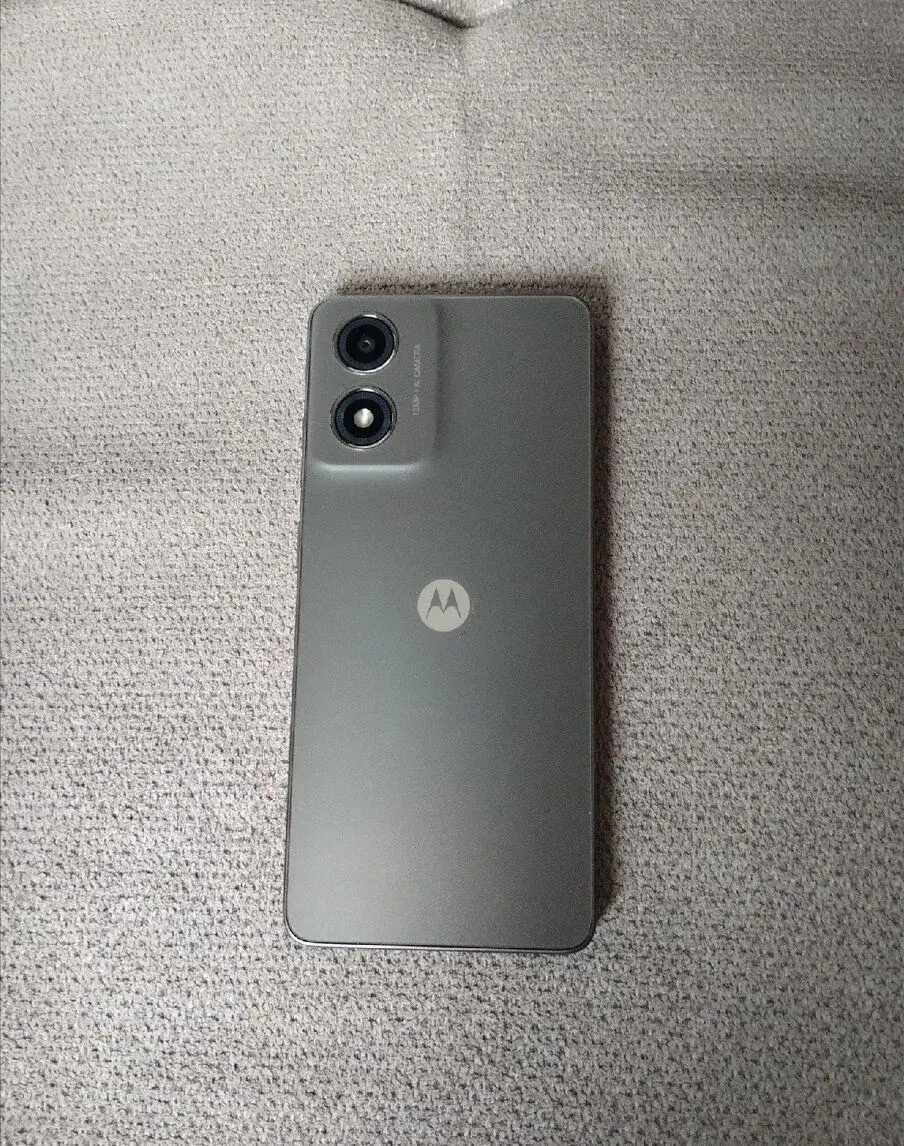 Telefon Motorola moto E14