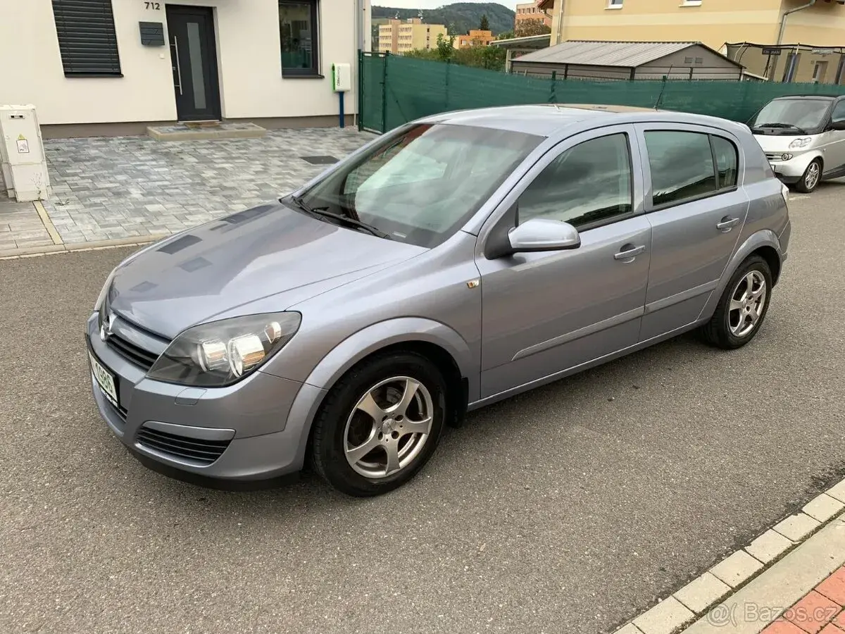 Opel Astra – 2005, 172 881 km