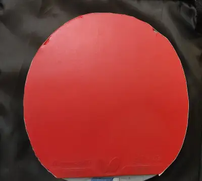 Potahy na stolní tenis.