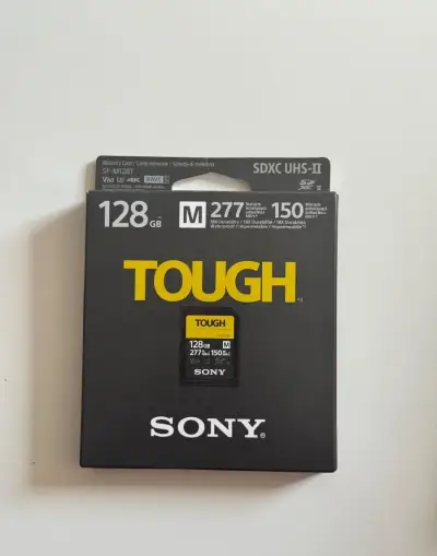 Sony Tough 128GB V60