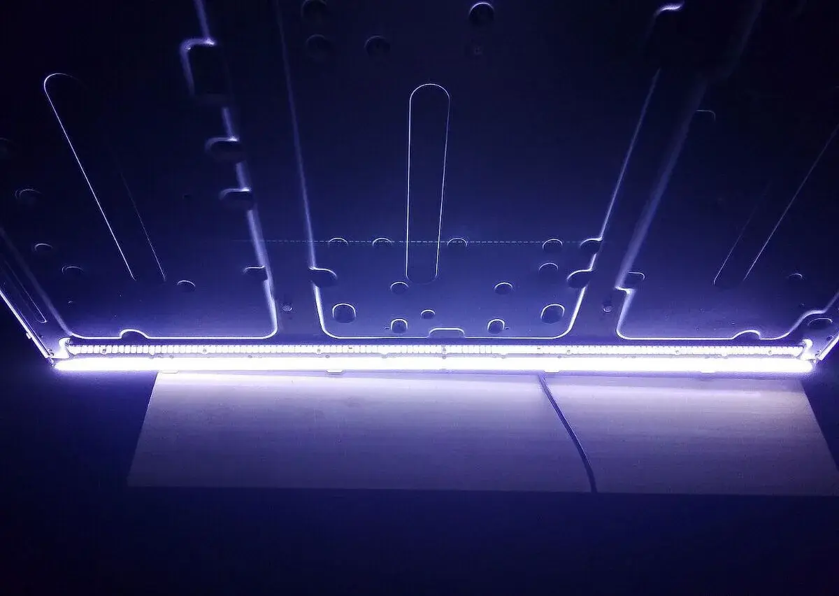 LG LED podsvit / podsvícení 6922L-0021A/6916L0891A