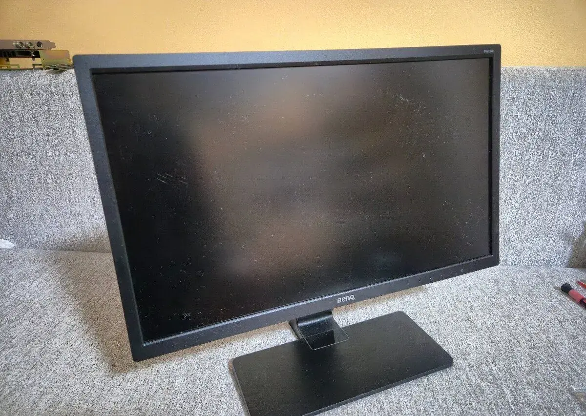 monitor Benq 2270