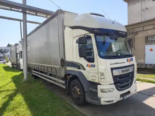 DAF LF 290 FA EURO 6 - třístranná shrnovací plachta s vraty