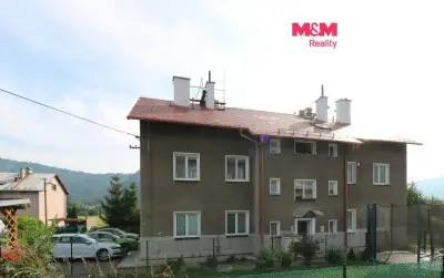 Pronájem bytu 1+1 ve Velkém Březně