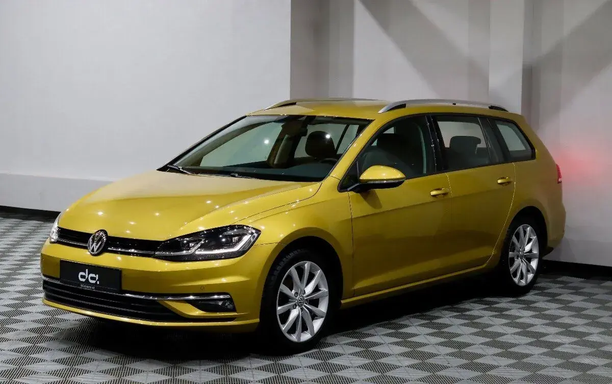 Volkswagen Golf – 69 821 km