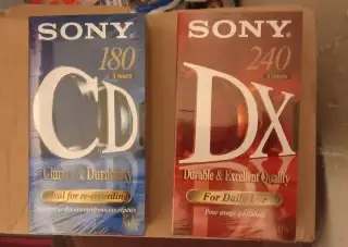 Sony - VHS nové videokazety.