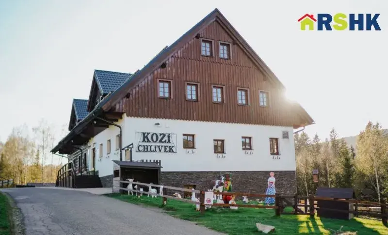 Kozí chlívek - penzion a restaurace v srdci.