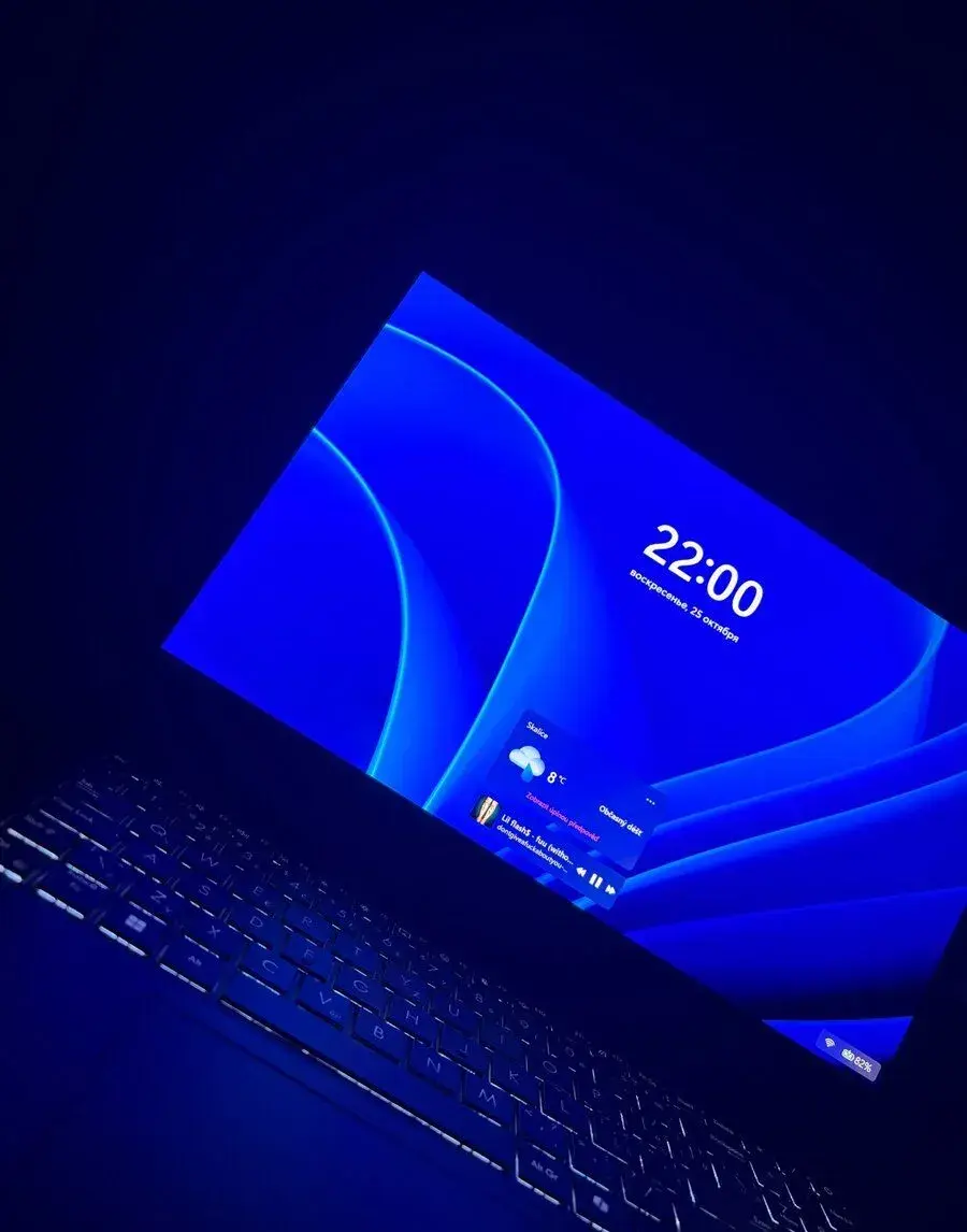 ASUS Vivobook S 15 OLED | Ultra 7 | 16GB | 1TB SSD | 120Hz