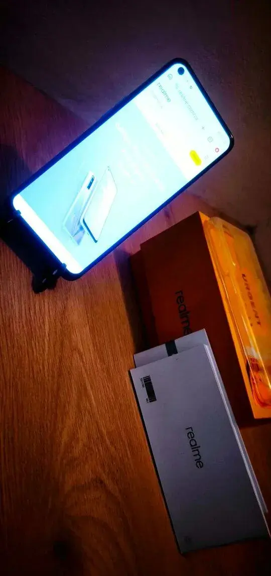 Plně funkční Realme 6 (128GB) + rychlo nabíječka,sklo a obal