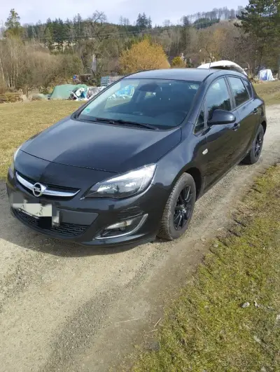 Opel Astra – 2012