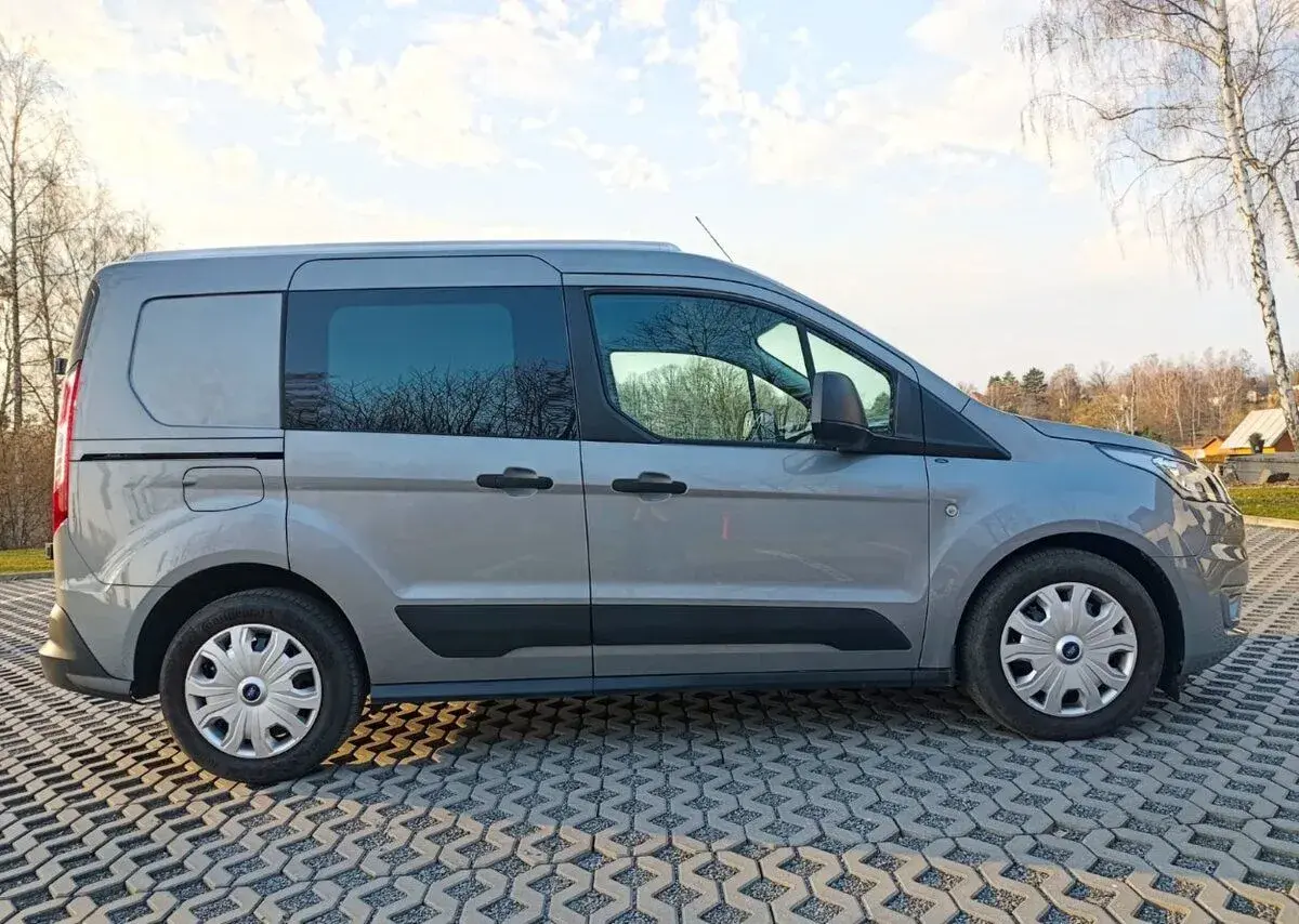 Ford Transit – 2022, 24 000 km