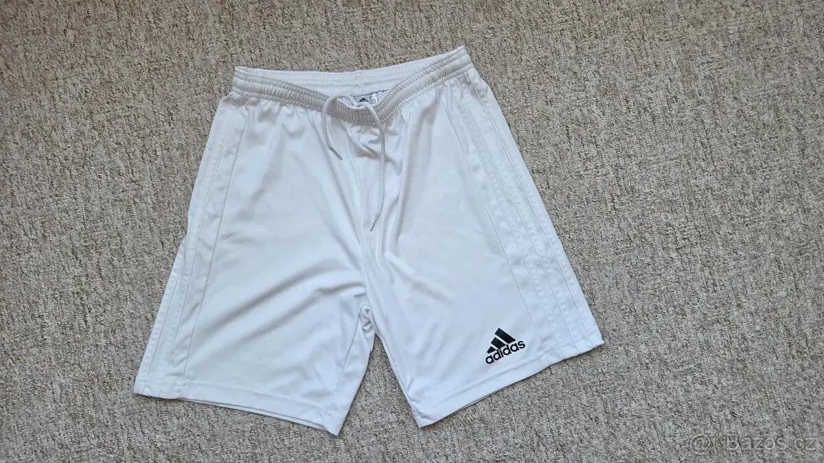 Kraťasy adidas vel.13-14.let