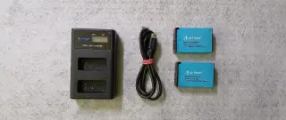 Nabíječka a dvě baterie pro Canon LP-E17
