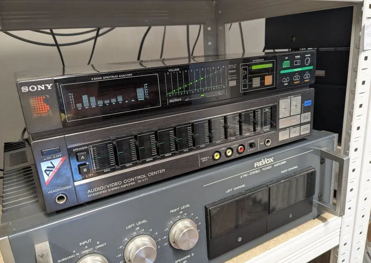 Sony TA-V77