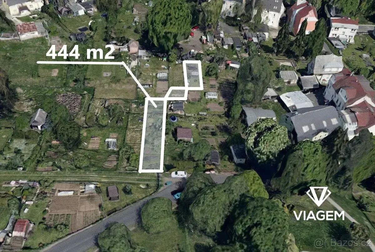 Nemovitost – 444 m², pozemek 470 m²