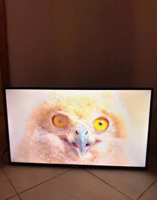 Smart tv 40" 102 cm, android, Netflix, YouTube
