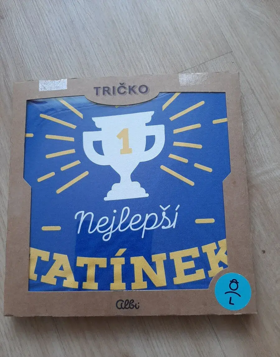 Nová trička s nápisy