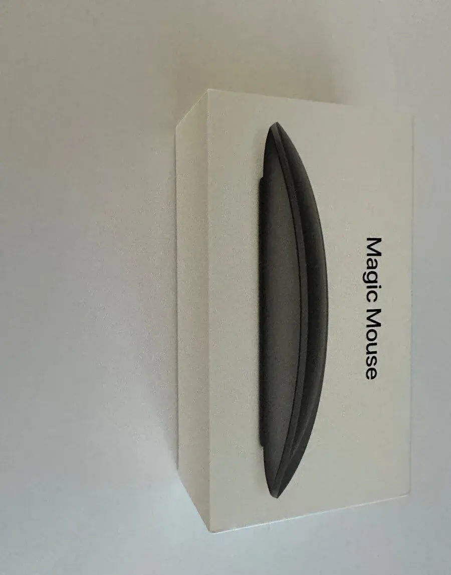 Apple Magic Mouse 2 – Space Gray (Vesmírně šedá) – Jako nová