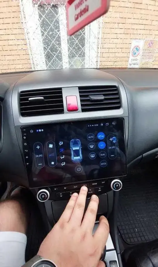 Android autorádio s navi pro HONDA ACCORD 7 (2003-2008)